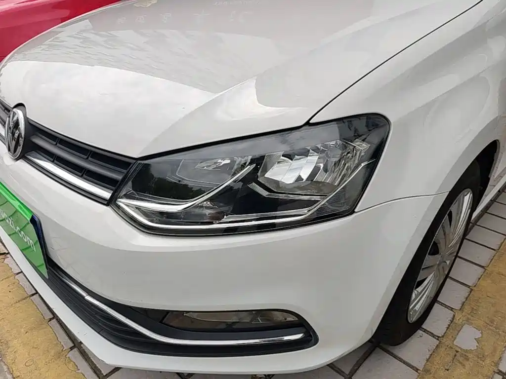 Volkswagen Polo 2018 — фото 24