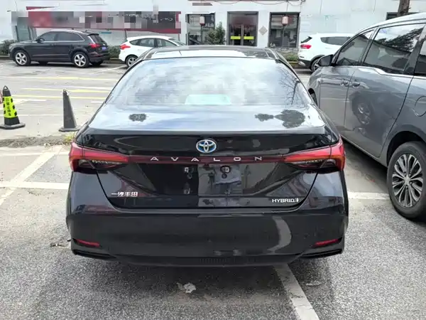 Toyota Avalon 2022