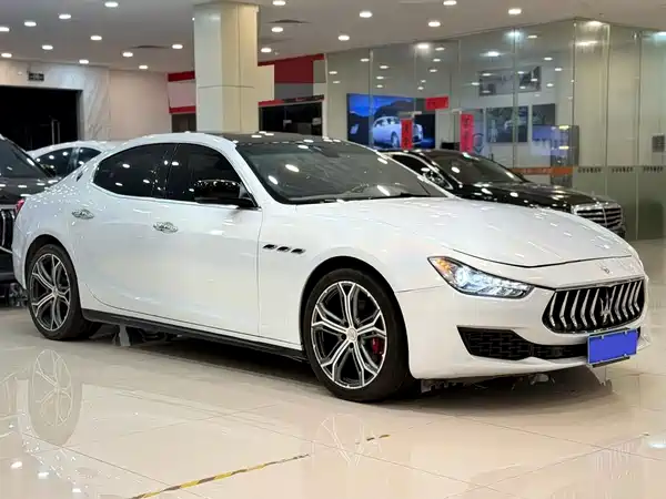 Maserati Ghibli 2014