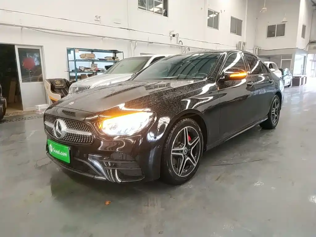 Mercedes-Benz E-Class 2021
