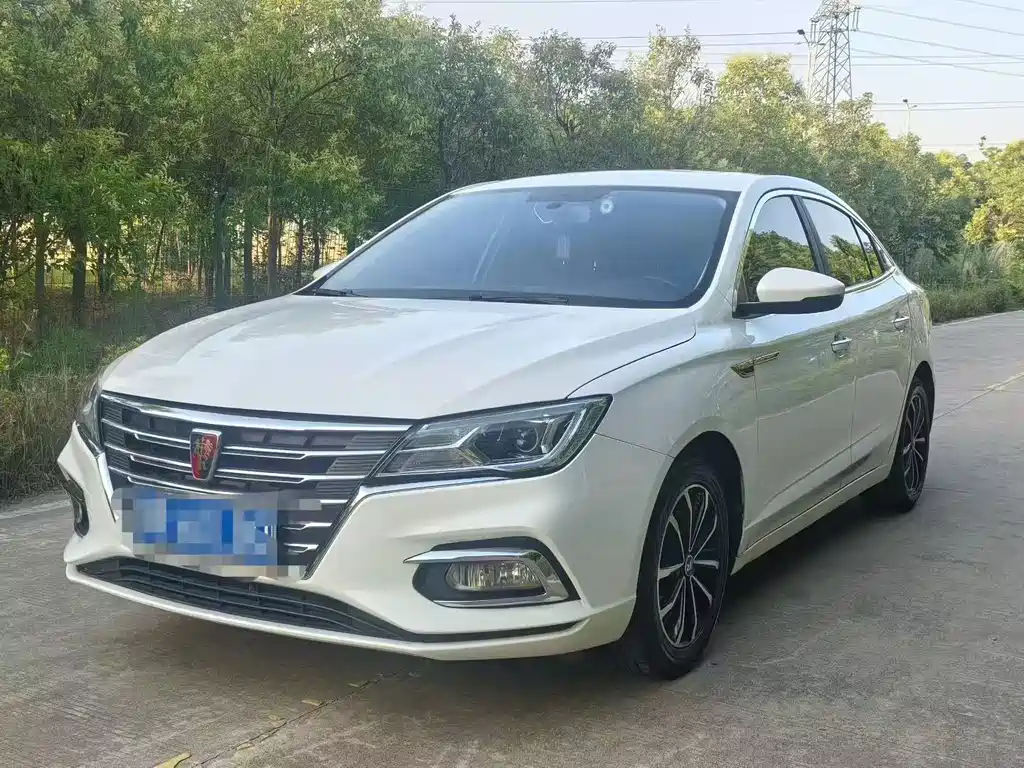 Roewe i5 2021 — фото 1