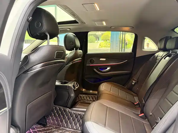 Mercedes-Benz E-Class 2018