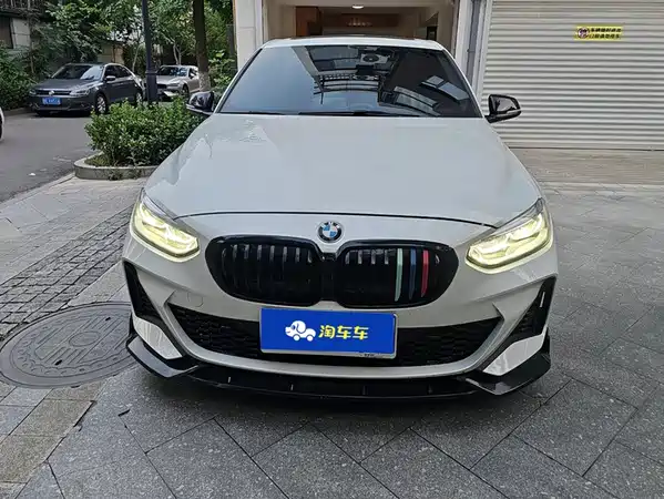 BMW 1 Series 2023