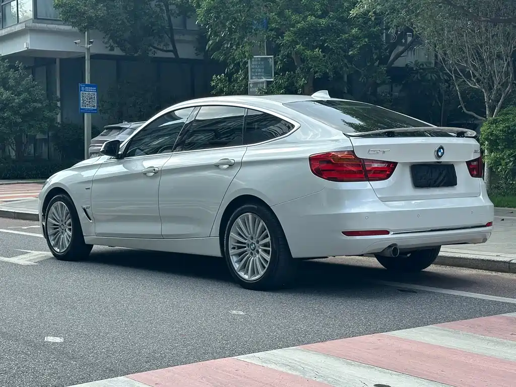 BMW 3 Series GT 2015 — фото 6