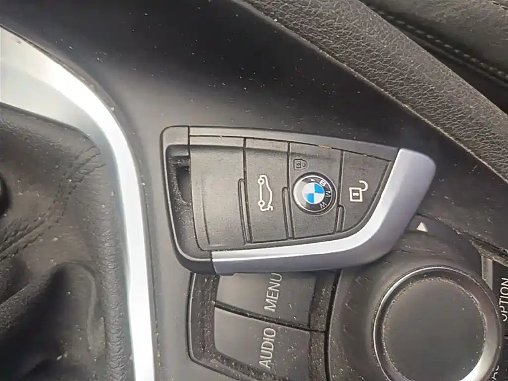 BMW X1 2016 — фото 9
