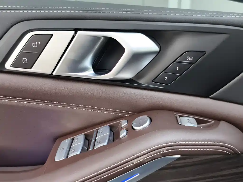BMW X5 2024 — фото 13