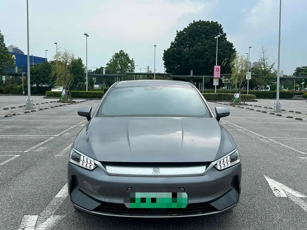BYD Qin PLUS 2023 — фото 2