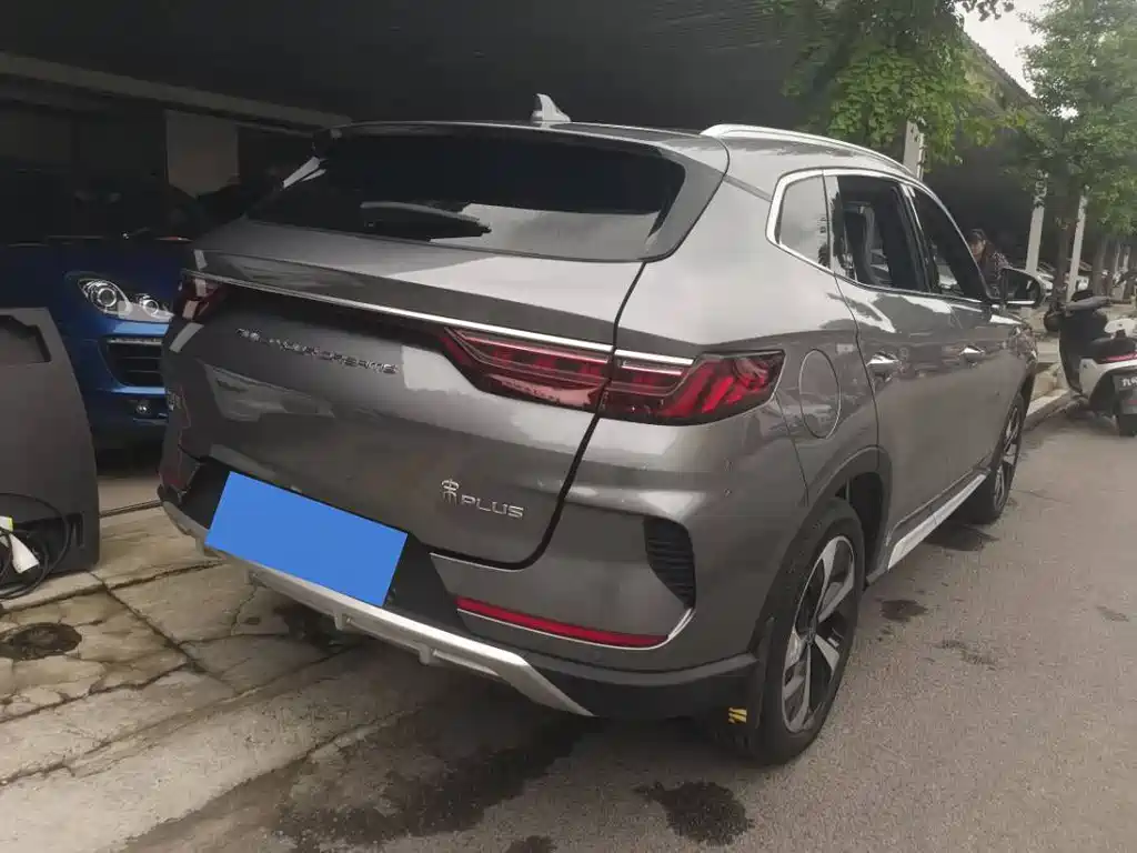 BYD Song PLUS New Energy 2022 — фото 9