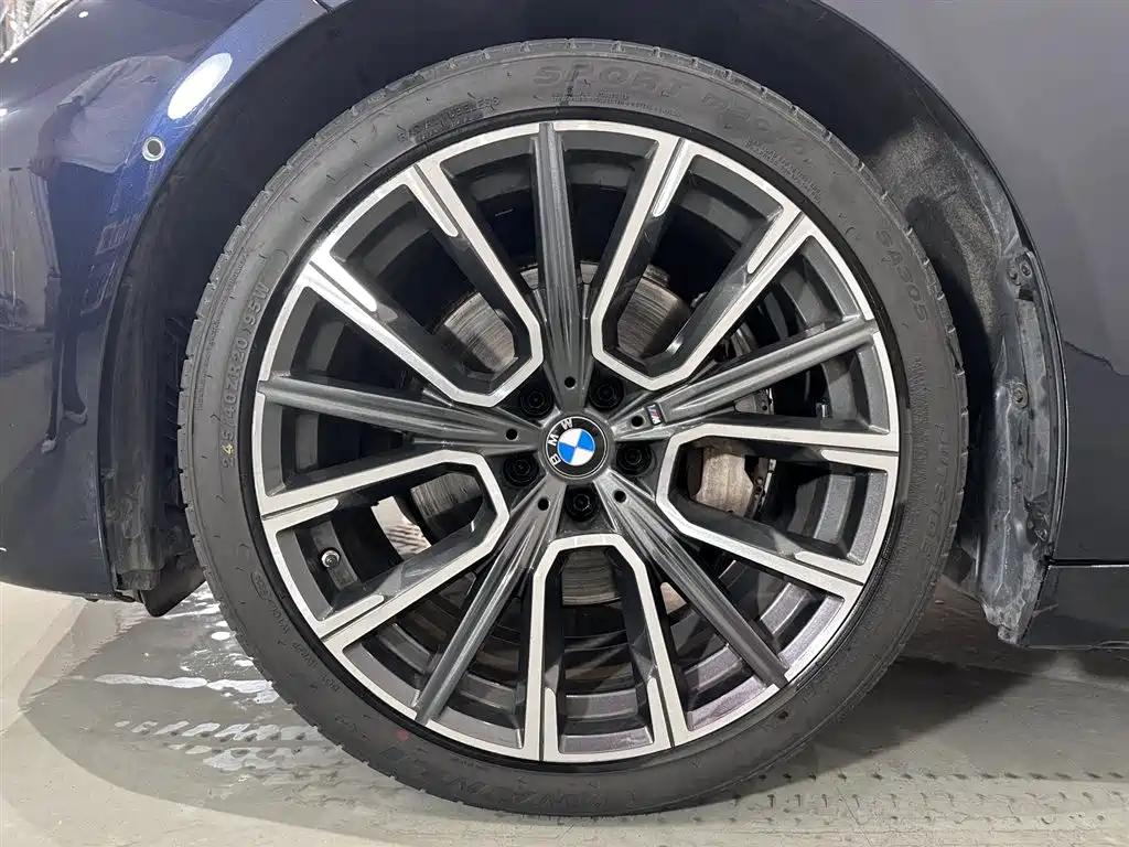 BMW 7 Series 2022 — фото 16