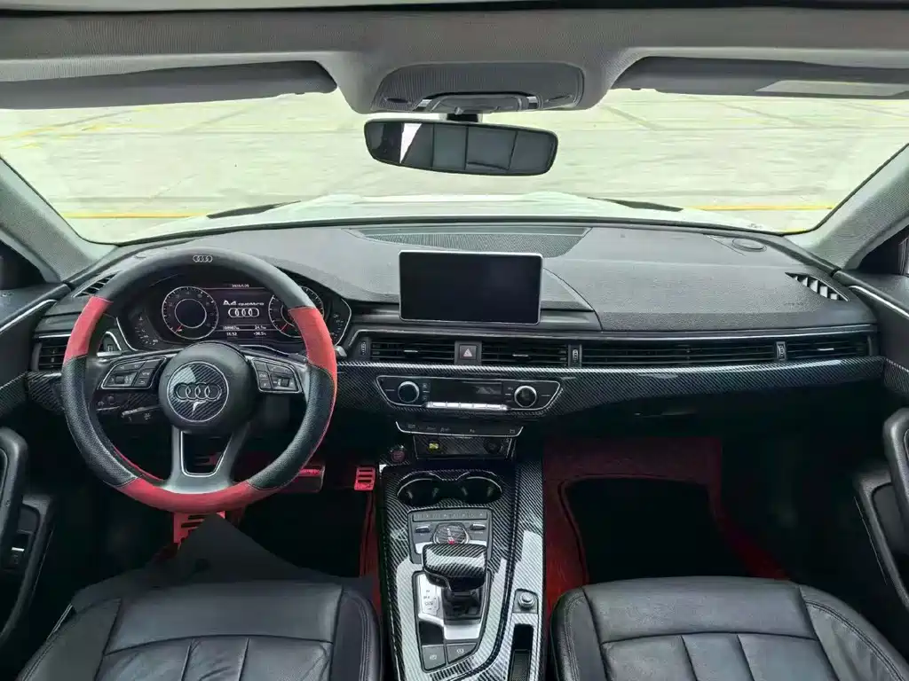Audi A4L 2018