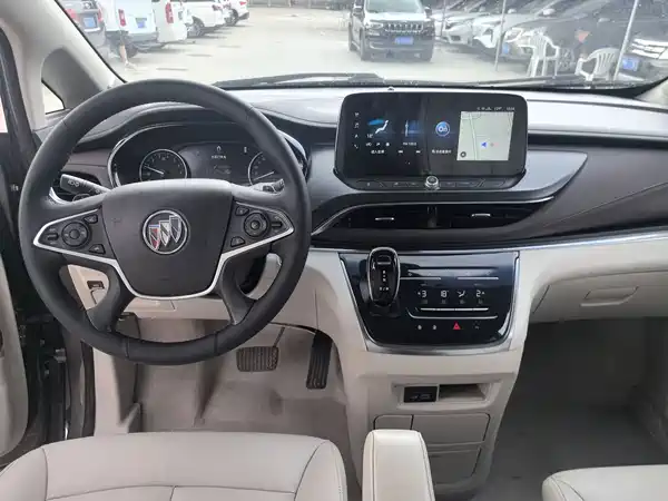 Buick GL8 2020