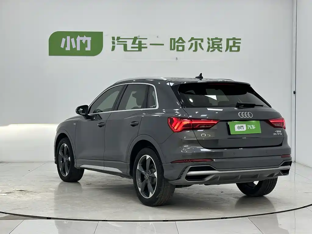 Audi Q3 2022 — фото 4