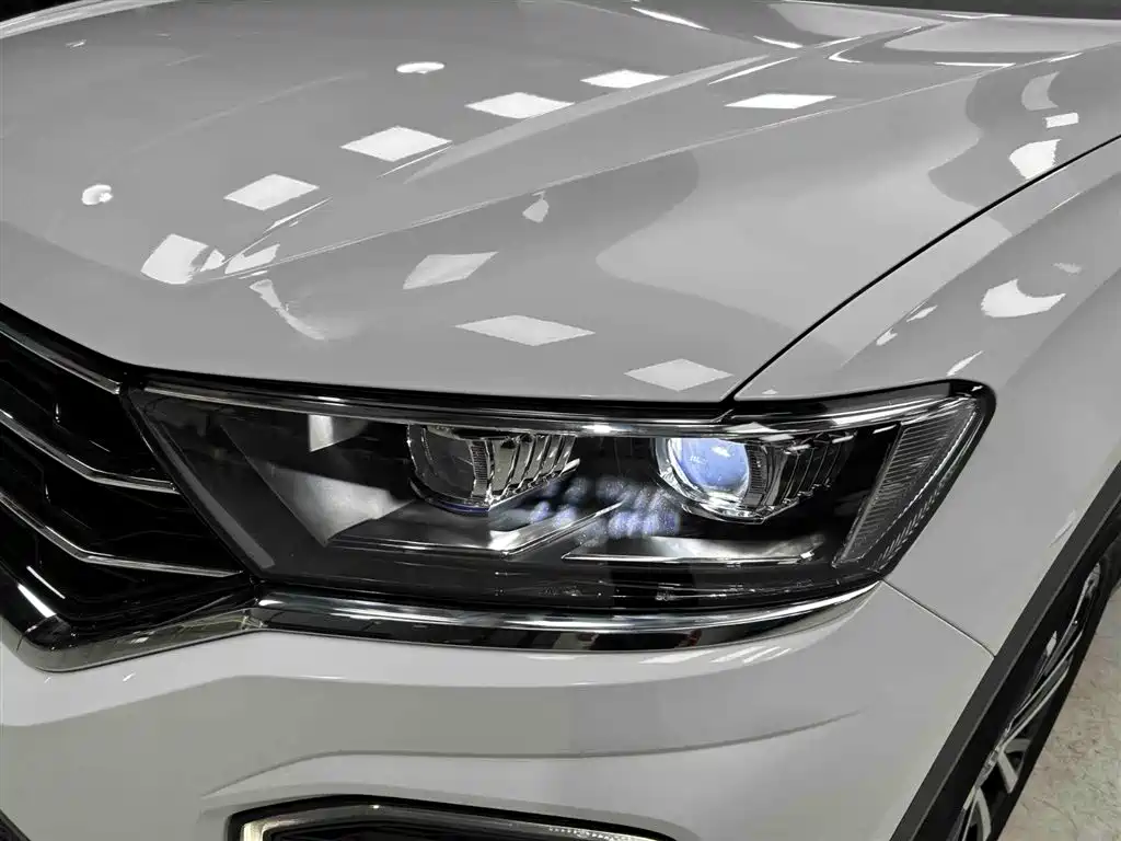 Volkswagen T-Roc 2022 — фото 18