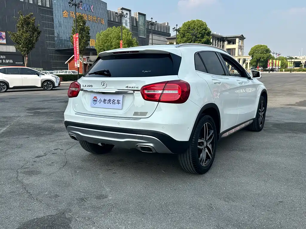 Mercedes-Benz GLA 2017