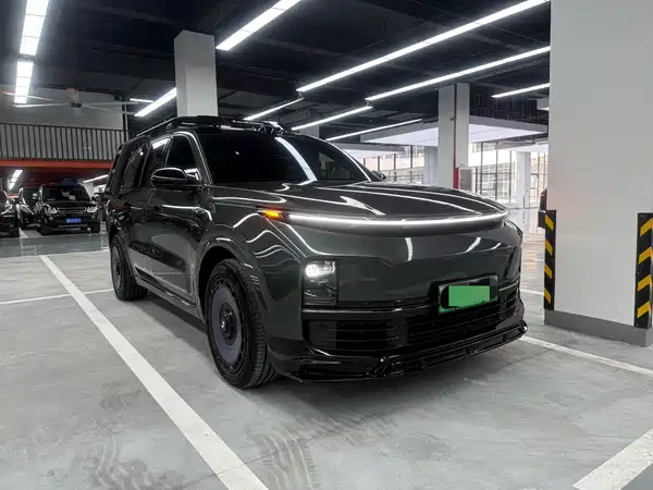 Li Auto L8 2024