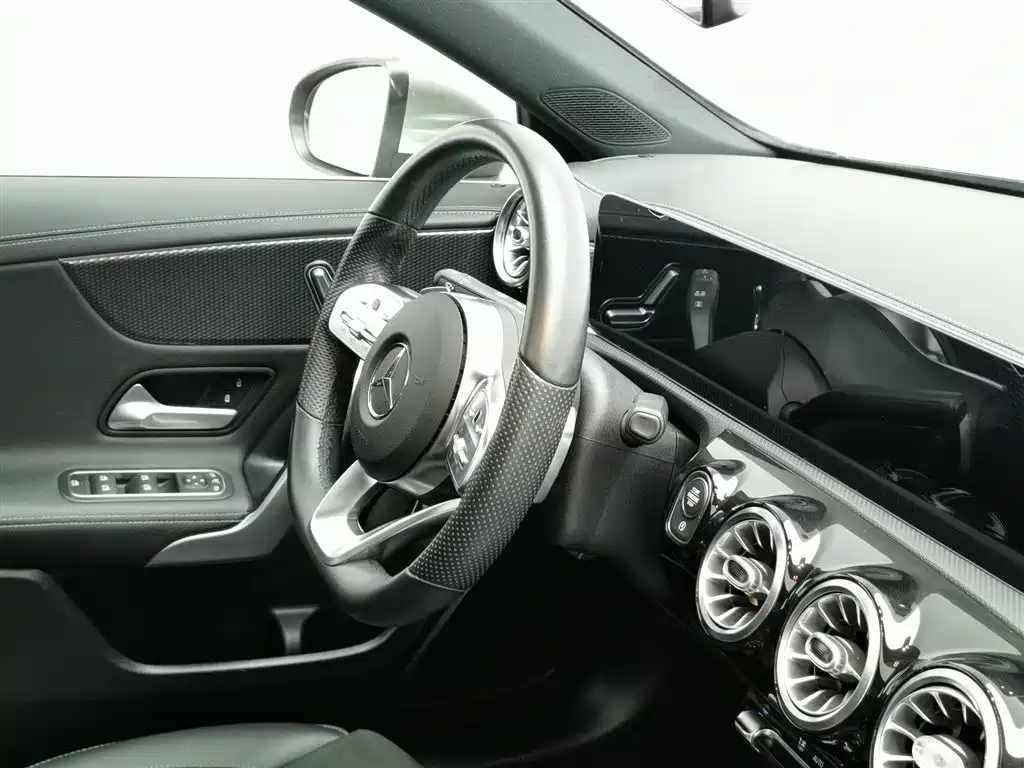 Mercedes-Benz A-Class 2020 — фото 22