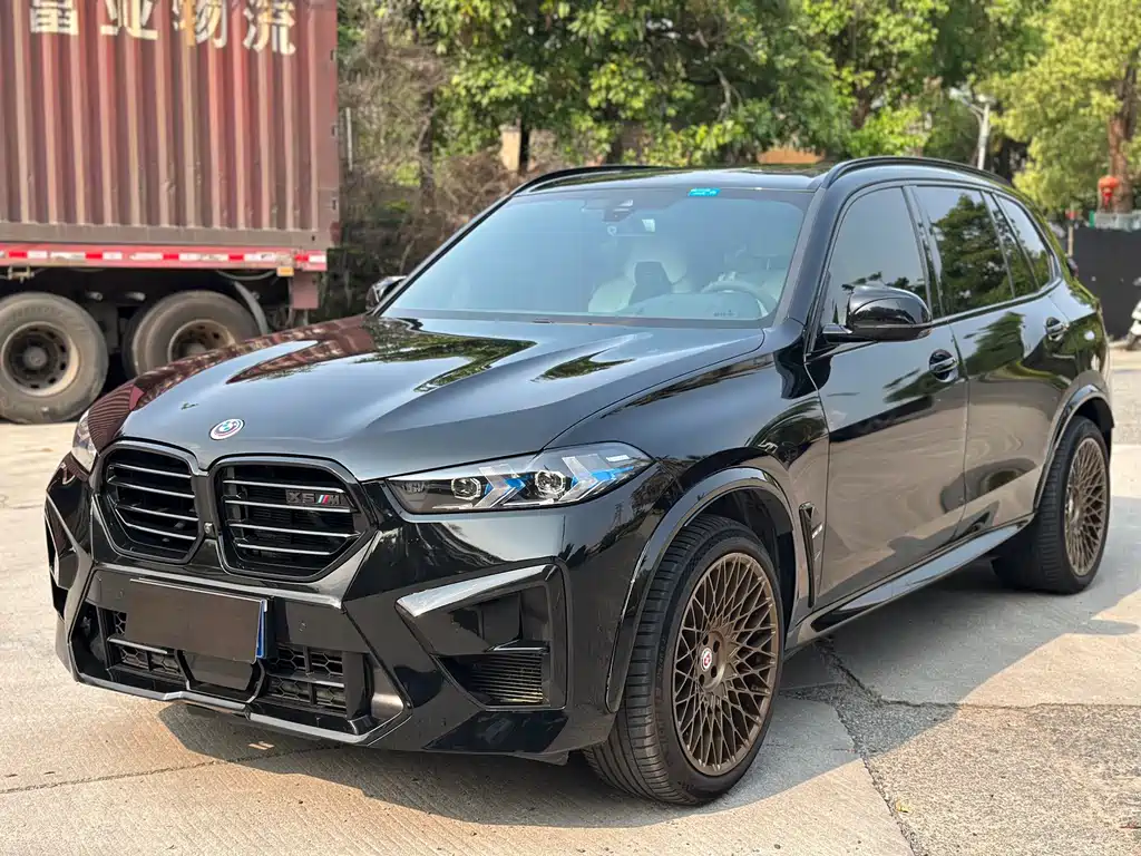 BMW X5 2022 — фото 1