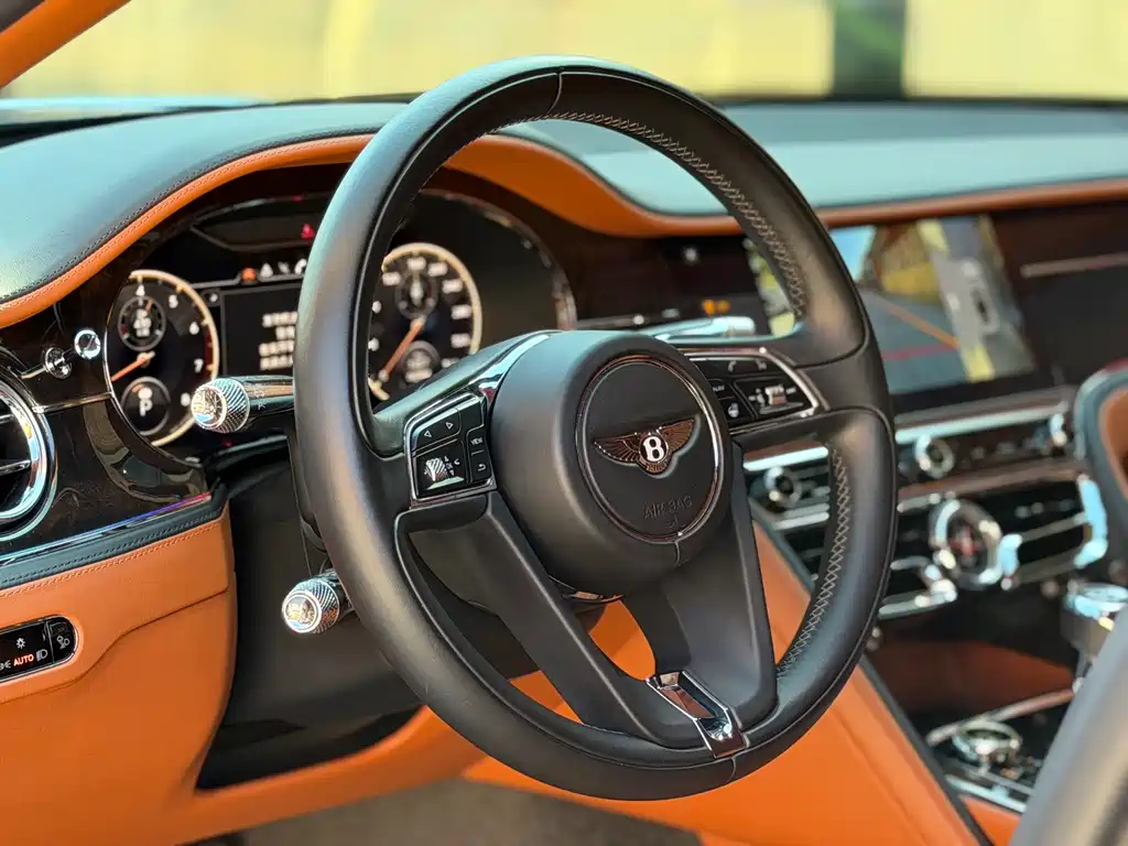 Bentley Flying Spur 2020 — фото 5