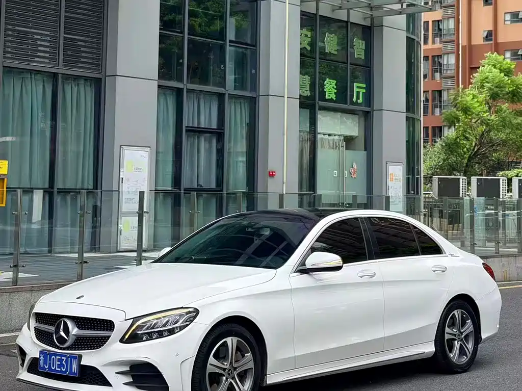 Mercedes-Benz C-Class 2019
