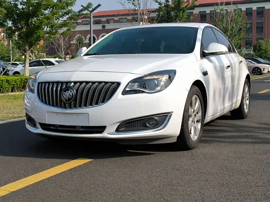 Buick Regal 2016 — фото 1