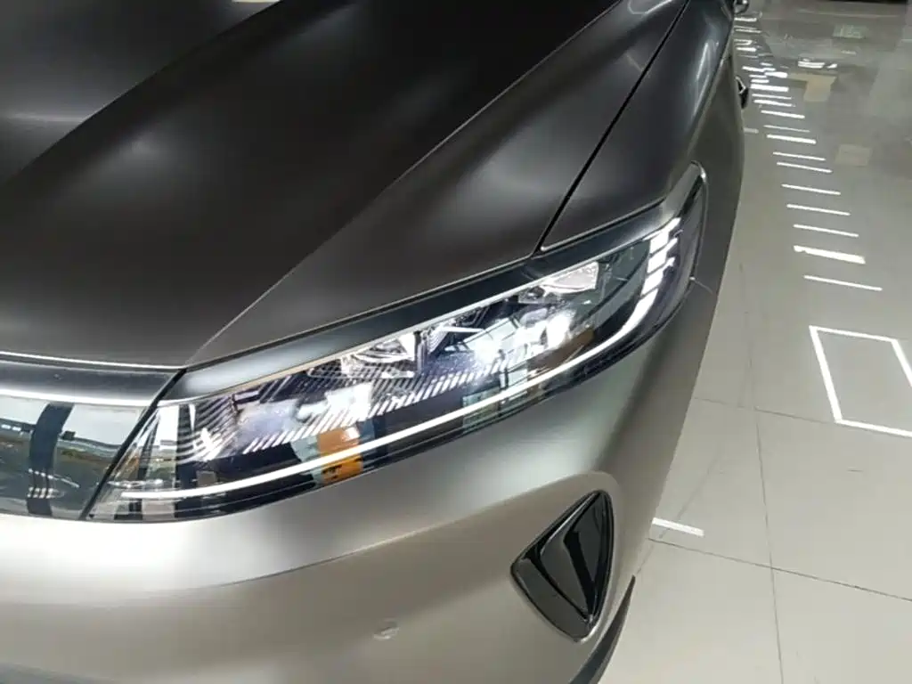 BYD Seal 05 DM-i 2025 — фото 24