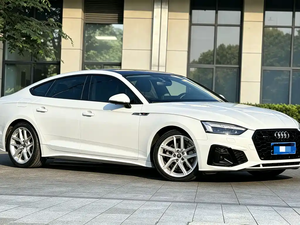 Audi A5 2022