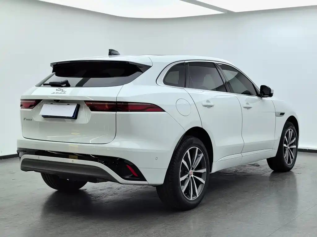 Jaguar F-PACE 2021 — фото 4