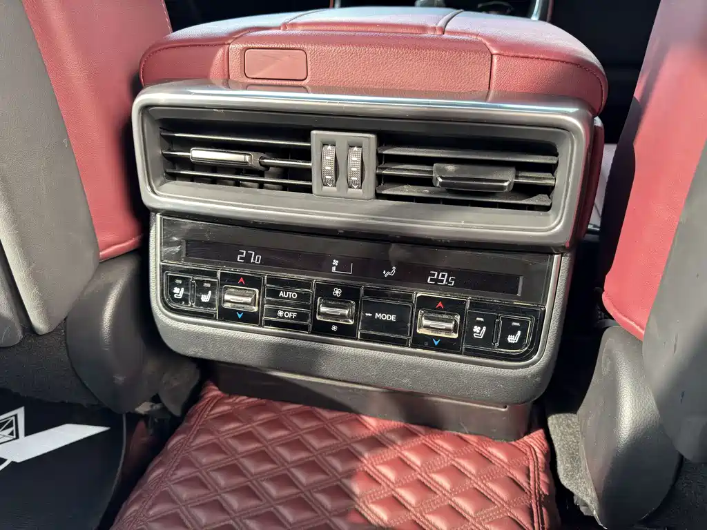 Lexus LX 2023 — фото 14