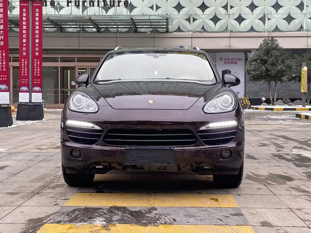 Porsche Cayenne 2014 — фото 2