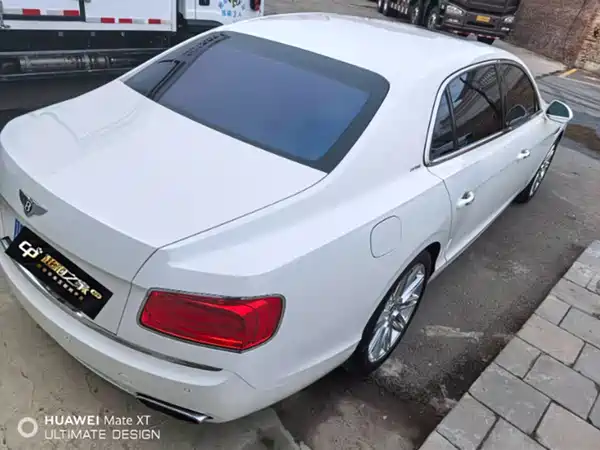 Bentley Flying Spur 2015