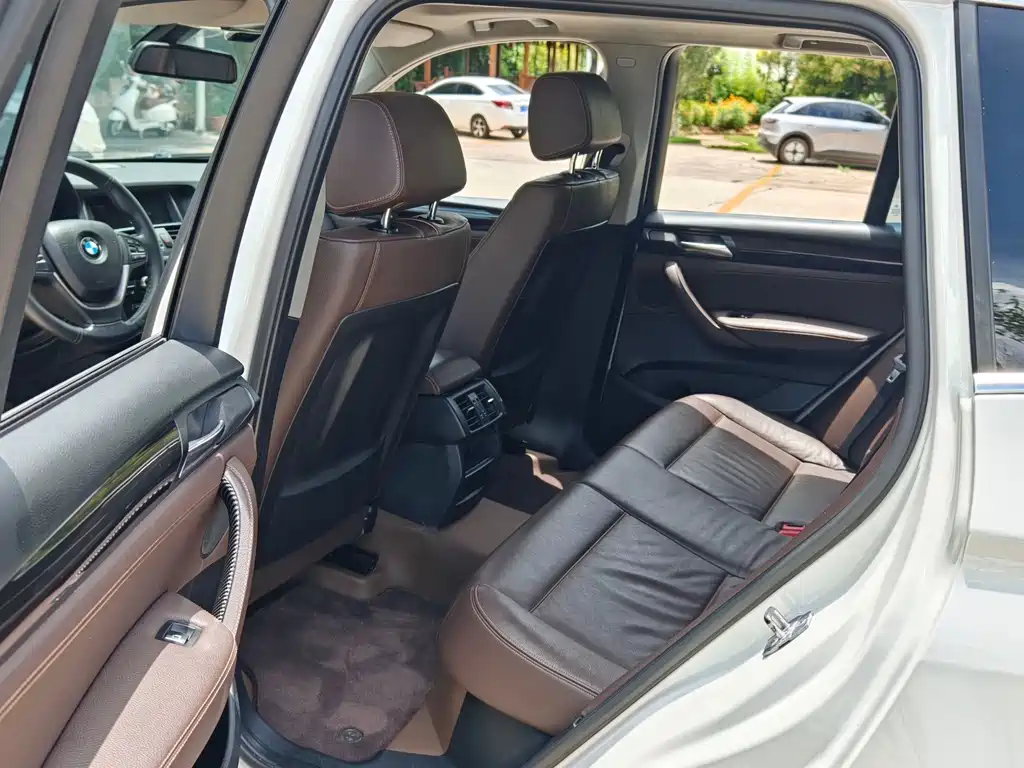 BMW X3 2016 — фото 13