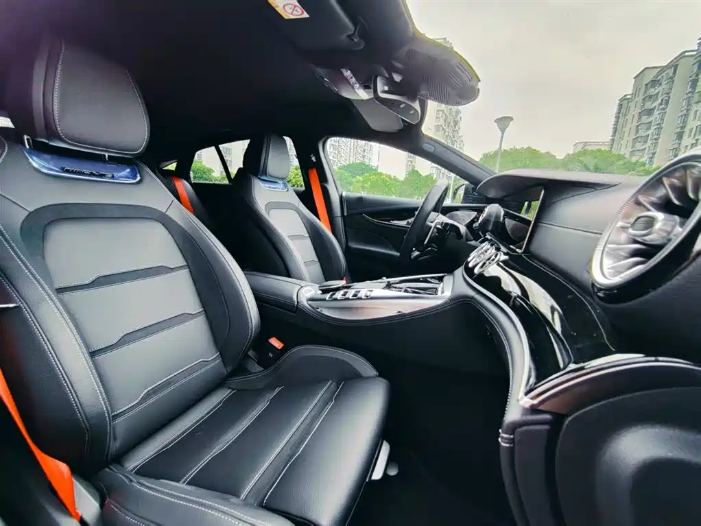 Mercedes-Benz AMG GT 2025 — фото 21