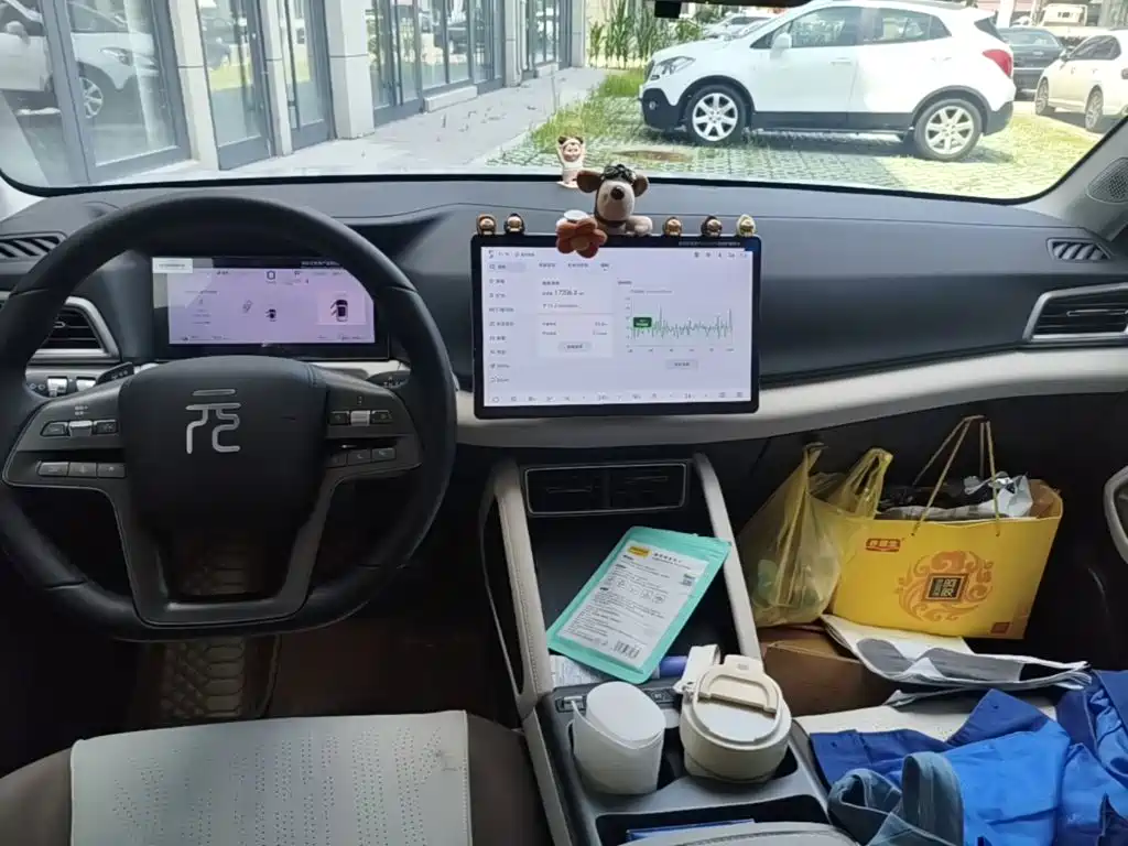 BYD 元UP 2025款 智驾版 401KM 超越型 2025 — фото 13