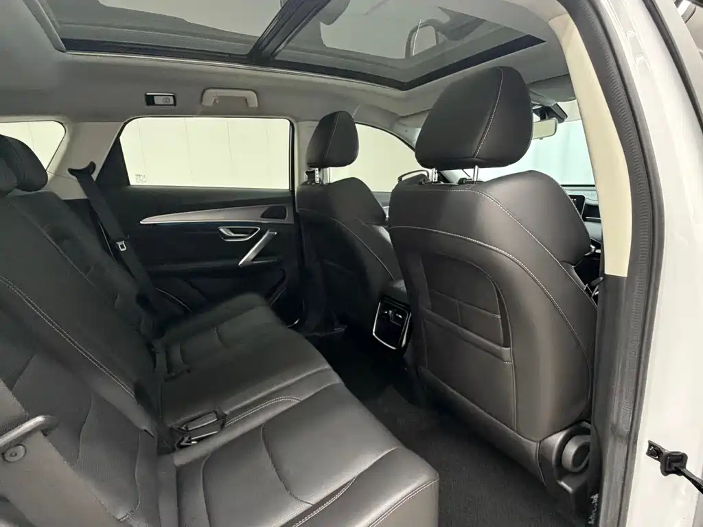 Jetour X70 PLUS 2022 — фото 18