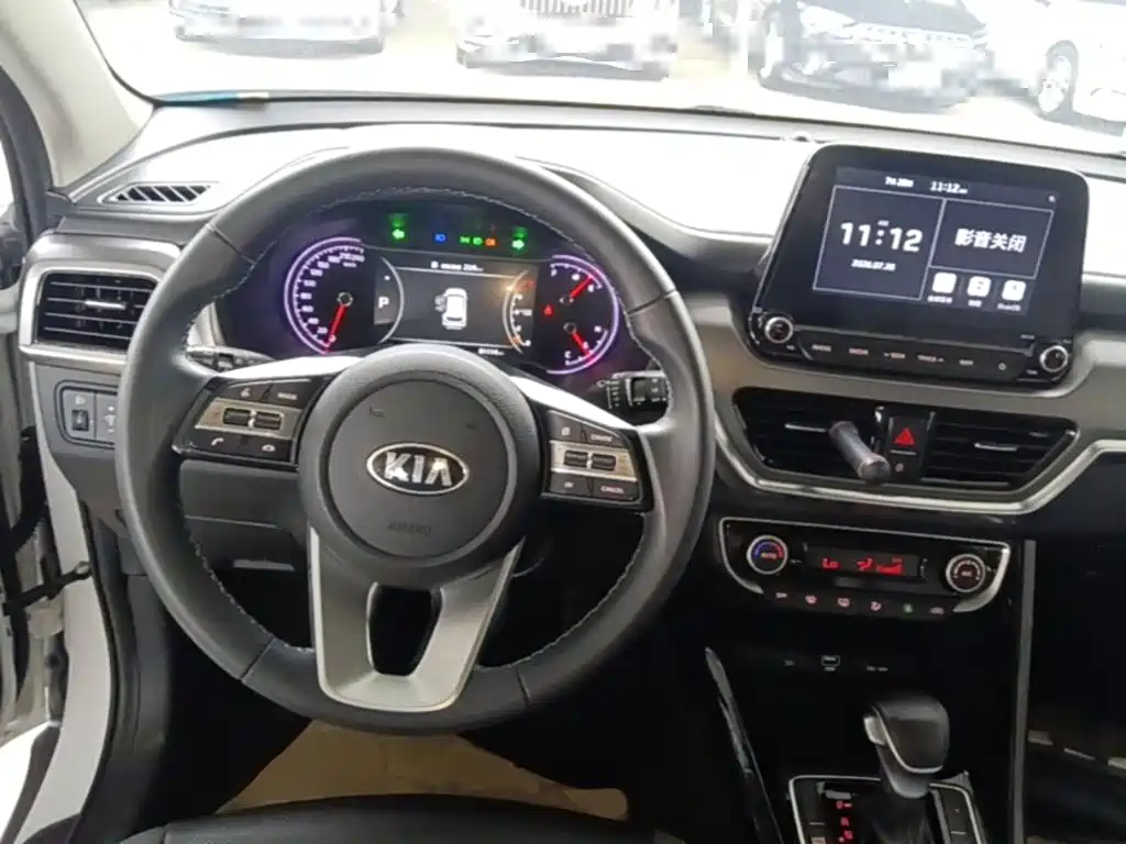 Kia Sportage 2021 — фото 11