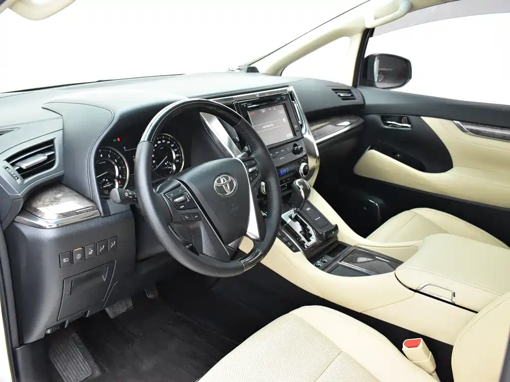 Toyota Alphard 2018 — фото 7