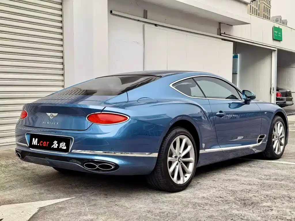 Bentley Continental 2021 — фото 3