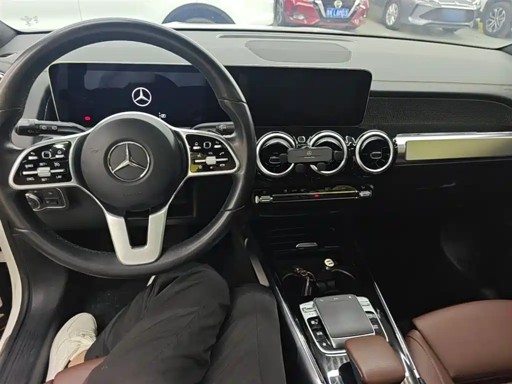 Mercedes-Benz GLB 2020 — фото 10