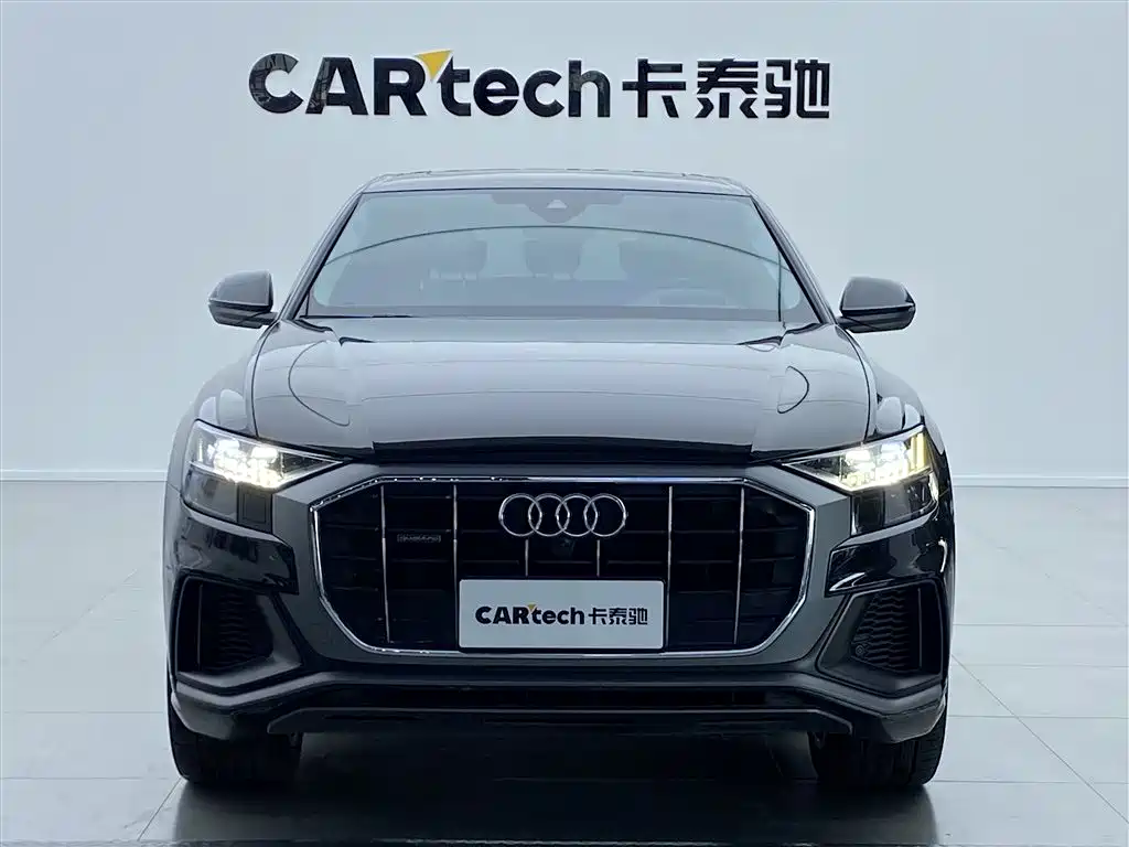 Audi Q8 2022 — фото 3