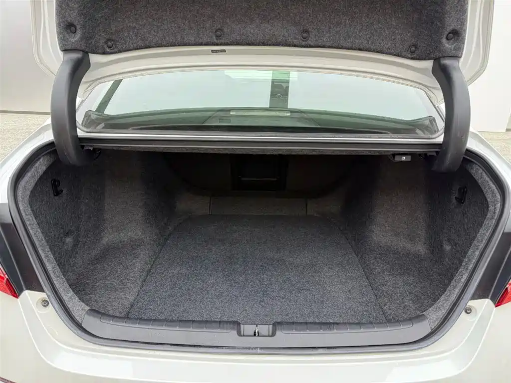 Honda Accord 2021 — фото 14