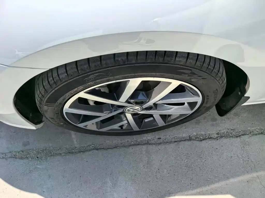 Volkswagen Golf 2020