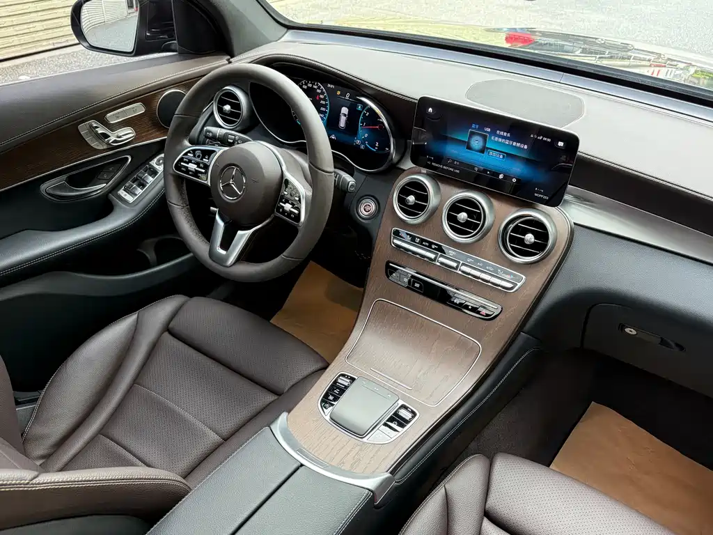 Mercedes-Benz GLC 2022