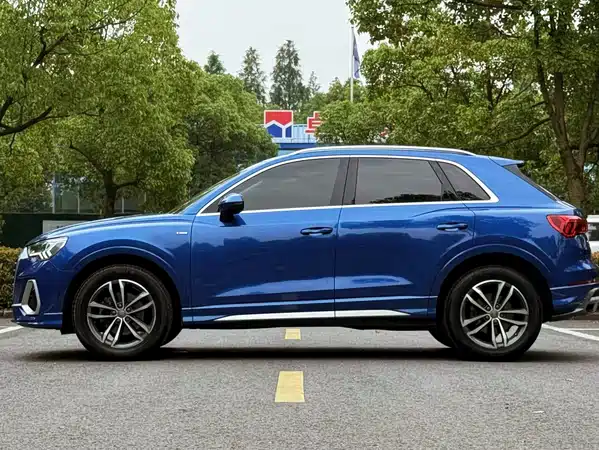 Audi Q3 2021
