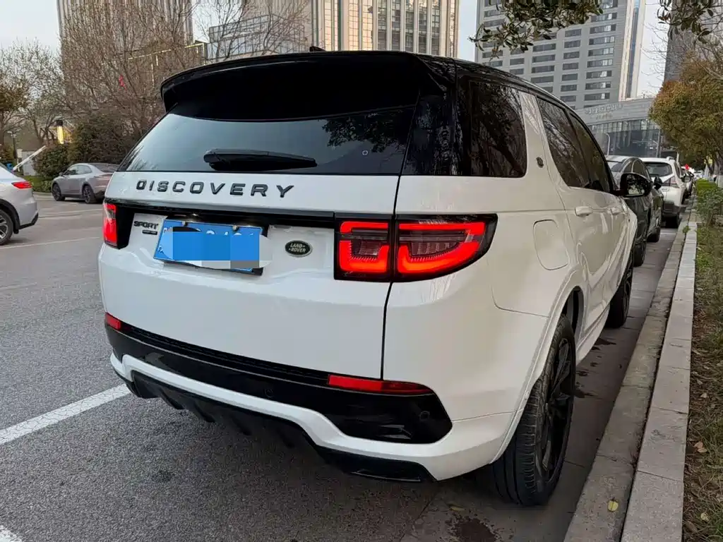 Land Rover Discovery Sport 2020 — фото 13