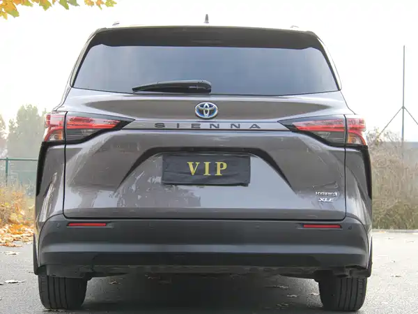 Toyota Sienna 2021