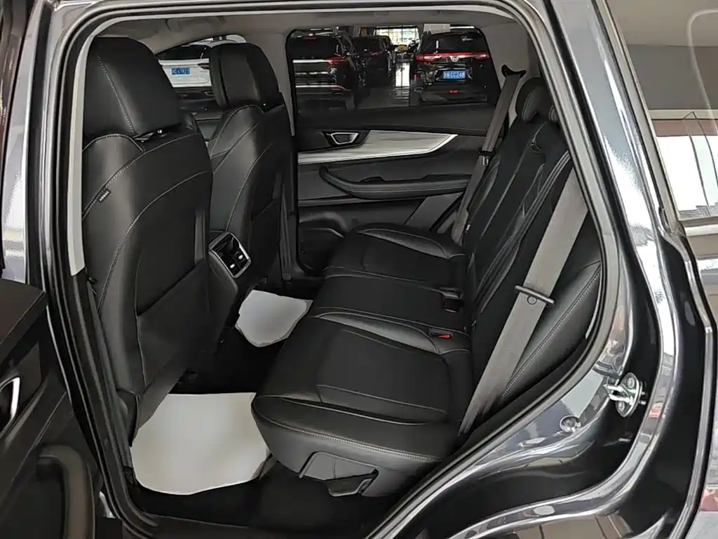 Chery Tiggo 8 PLUS 2022 — фото 17