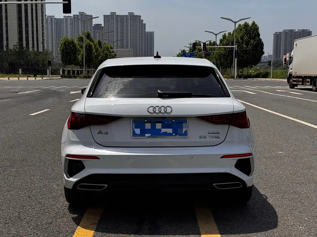 Audi A3 2021 — фото 10