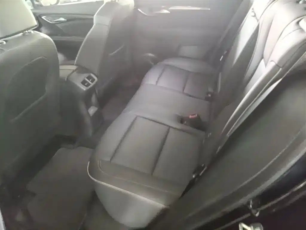 Buick Envision Plus 2022 — фото 17