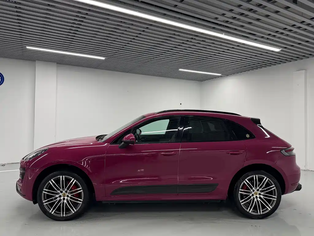 Porsche Macan 2017 — фото 4