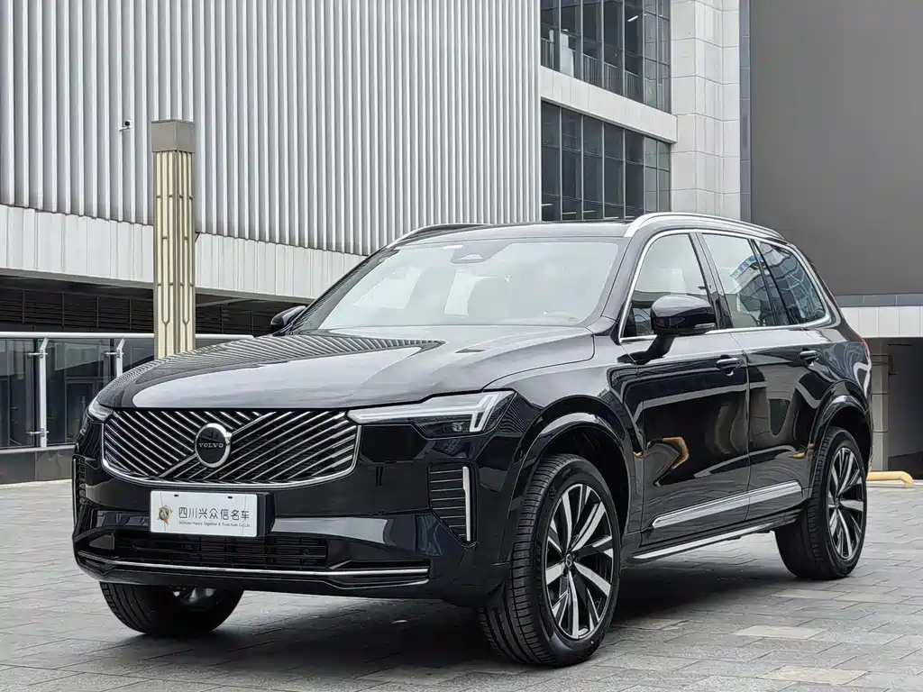 Volvo XC90 2026 — фото 2